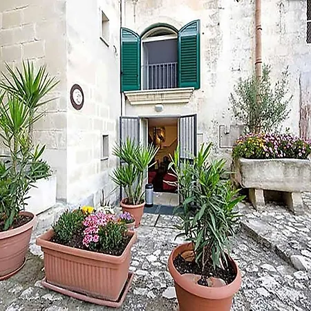 San Rocco 3*